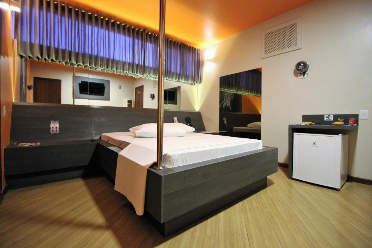 Status Motel Belo Horizonte Exterior foto